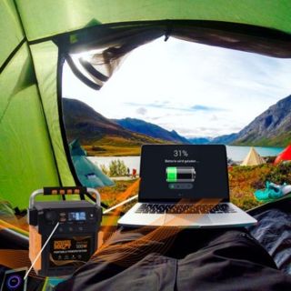 Letné kempovanie🏕 bez starostí! O nabitie elektroniky sa postará nabíjacia stanica BOT. Ktorú z našej ponuky si vyberiete...